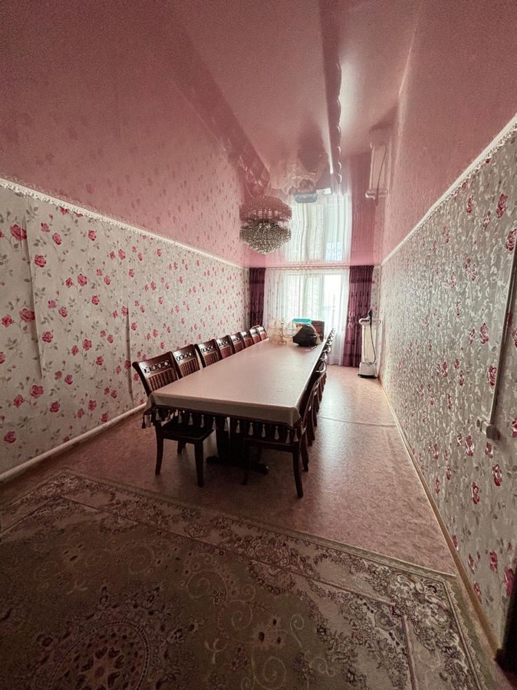 Стол стульясымен