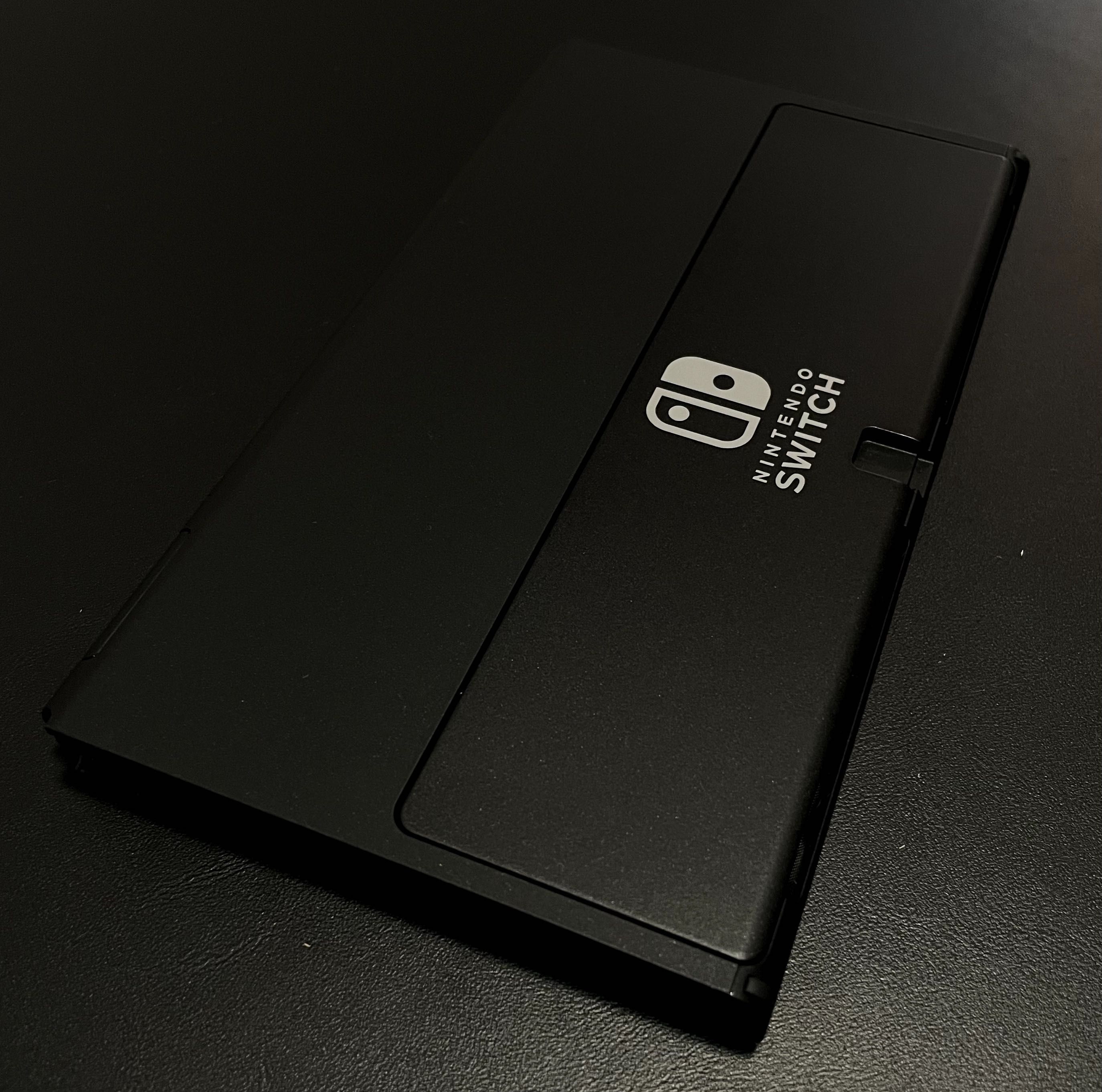 [НОВ] Nintendo Switch OLED, 128GB карта, контролер, приставки, стъкло