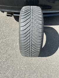 Vand doua anvelope goodyear 205/55/16 all seazon