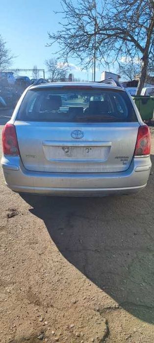 Dezmembrez Toyota Avensis 2.0 D an 2007 cod motor 1AD-FTV