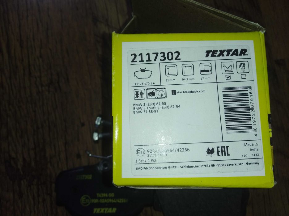 Set placute frana fata BMW