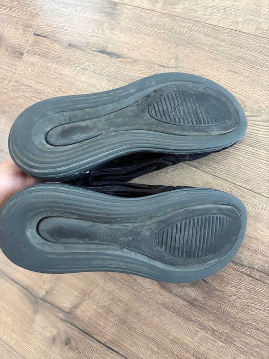 Оригинален Nike Air MAX 720 - 39