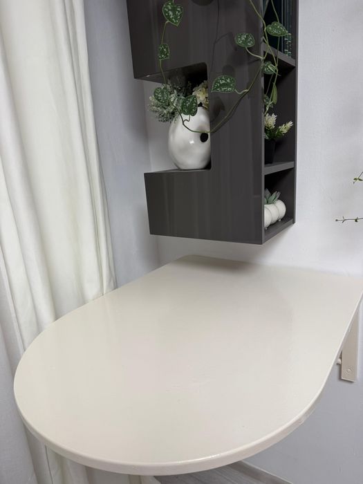 Masa pliabila de perete