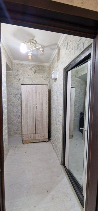 Юнусабад 8 квартал 1/2/4 (38²) продаётся квартира