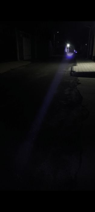 фонарик мощный  4 акумулятора по 18650