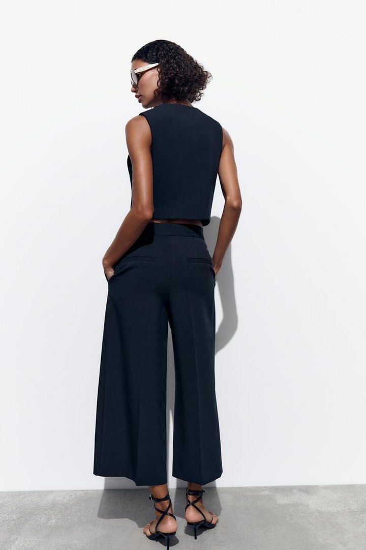 Панталон и елек Zara