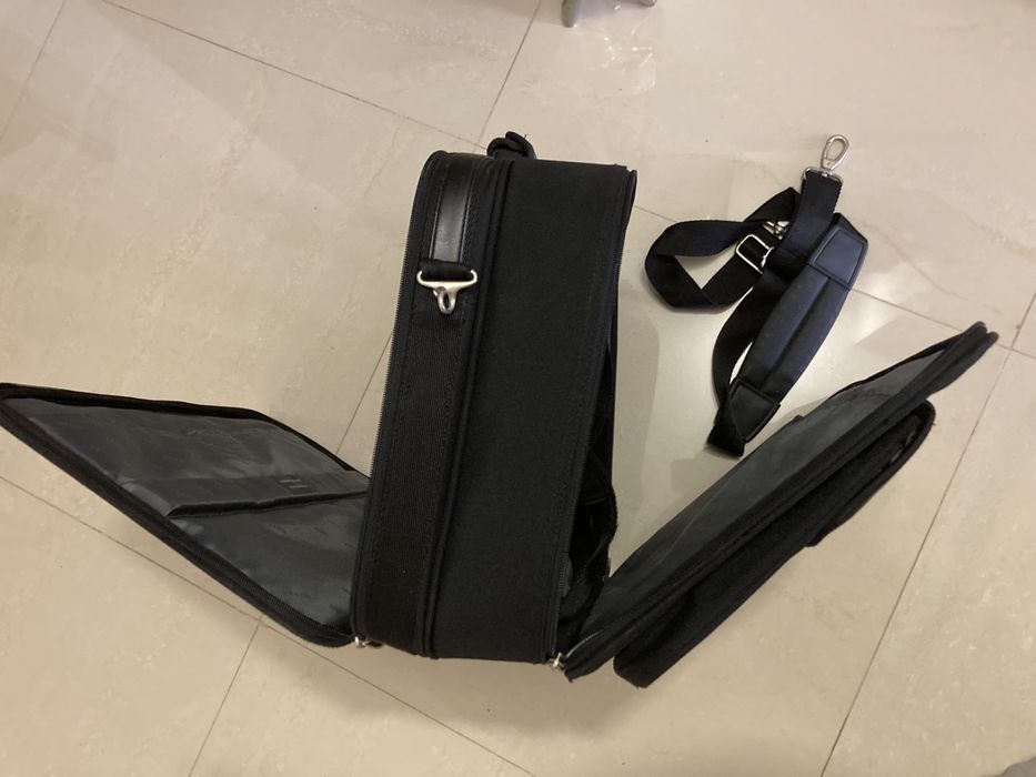 Geanta laptop / geanta office