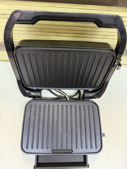 Мултифункционална електрическа скара Tefal Inicio Compact Grill