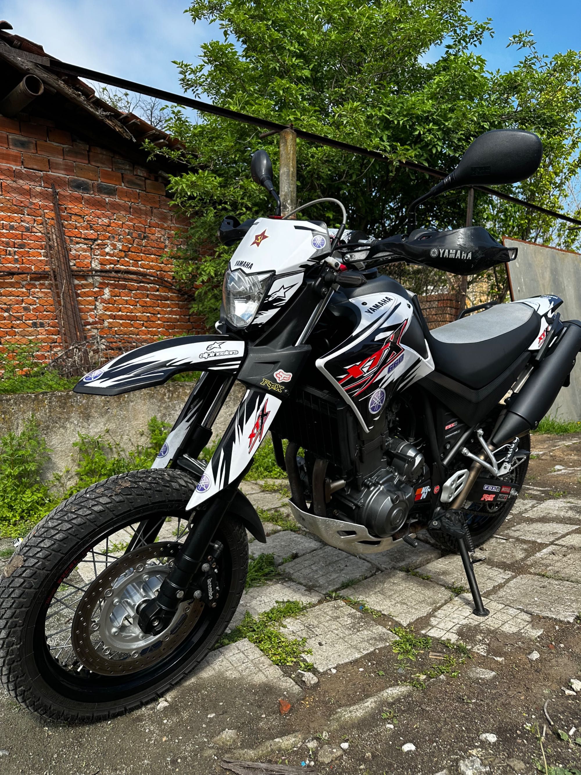 Yamaha xt660x…..