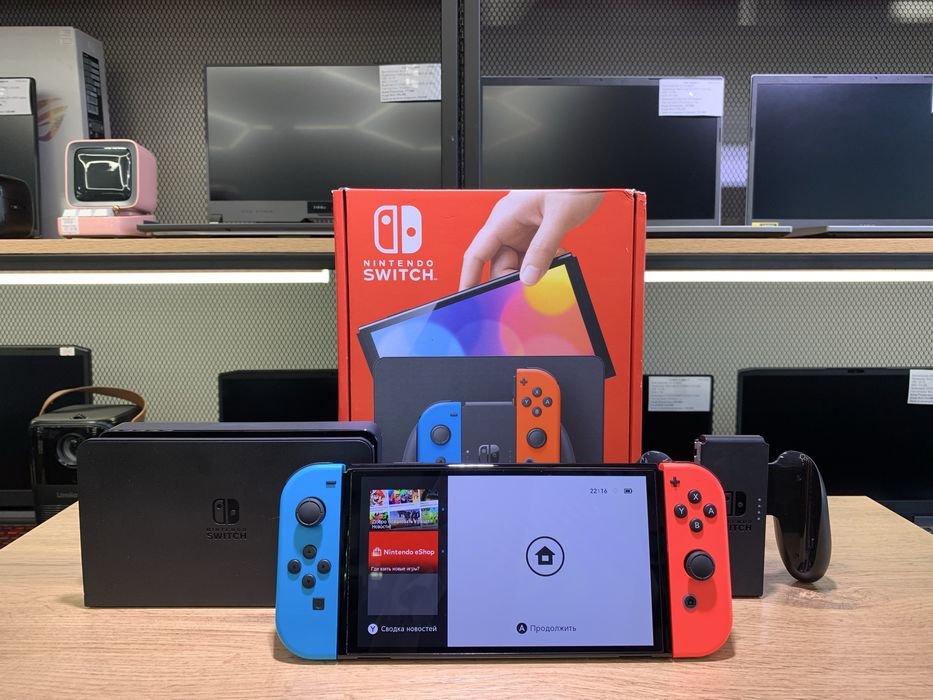 Игровая приставка Nintendo Switch OLED, 7" портативная, 1280х720,0951/