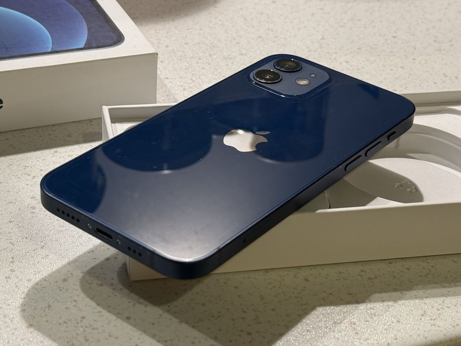 iPhone 12 Blue 128GB – Перфектен, 100% Батерия!