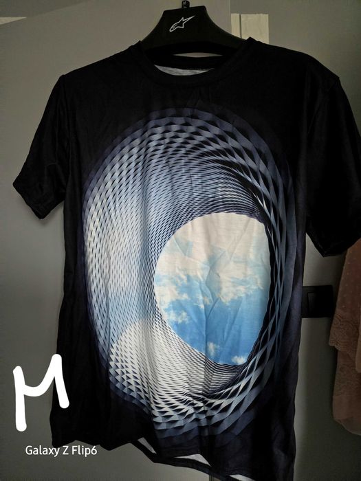 Дрехи М - 6XL при интерес има още