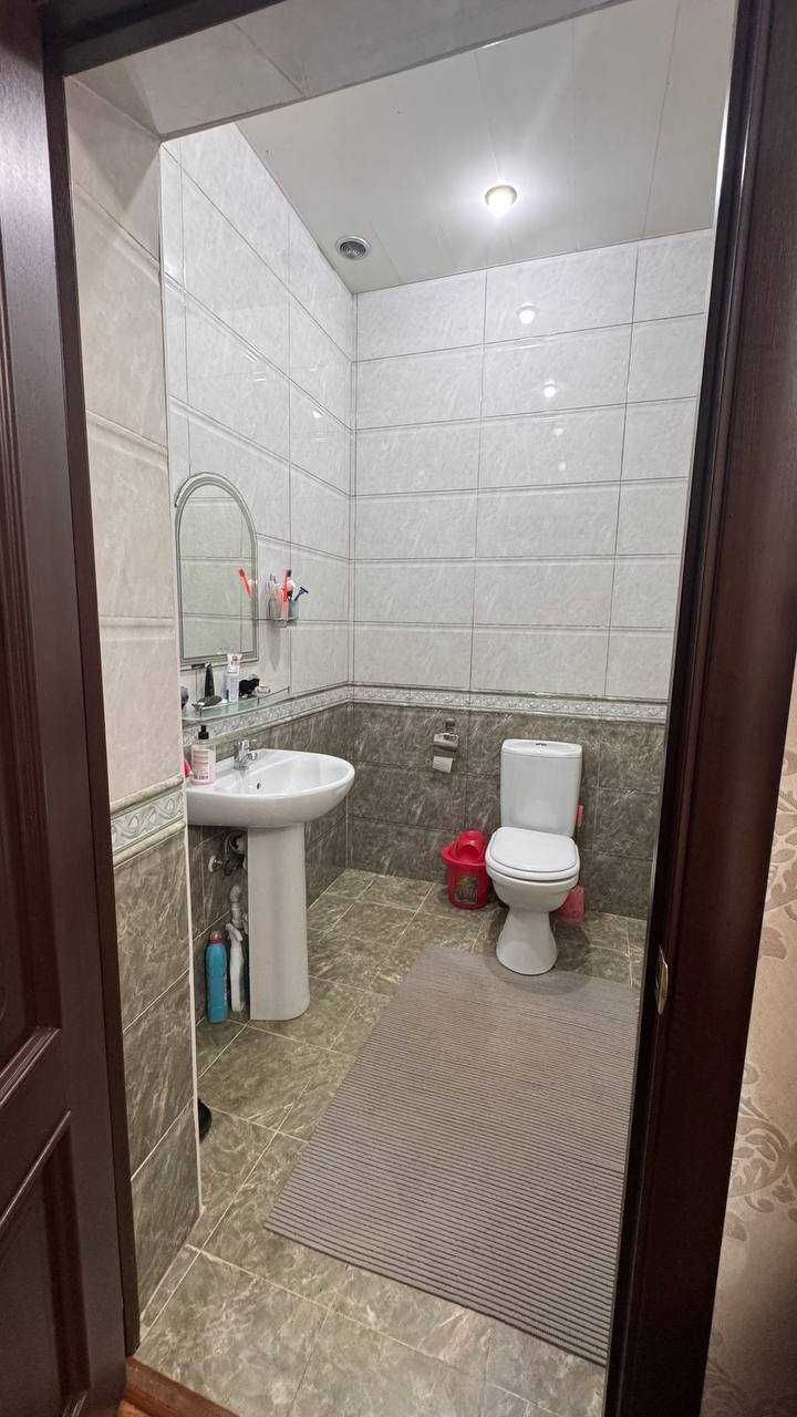 Дом на юнусабадском районе!!