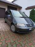 Vând Volkswagen Sharan