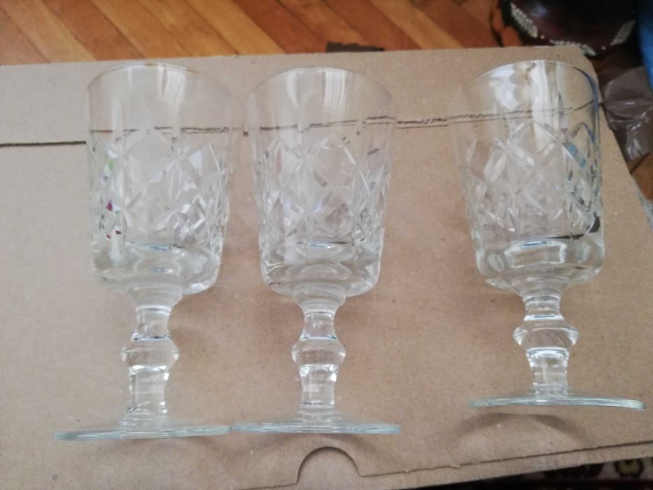 Pahare de cristal