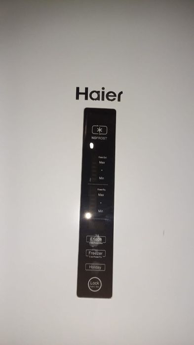 HAIER холодильник светодиод