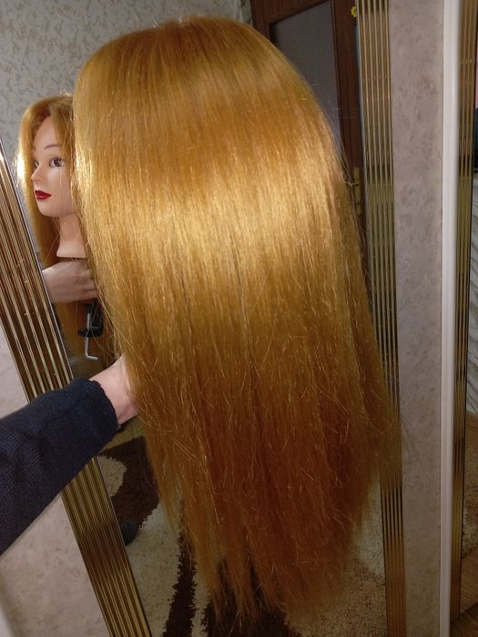 Vând cap manechin pentru coafuri și împletituri e nou