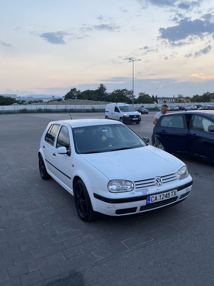 Golf4 цял за части