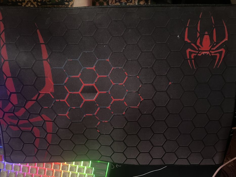 Продам клавиатуру Rapoo