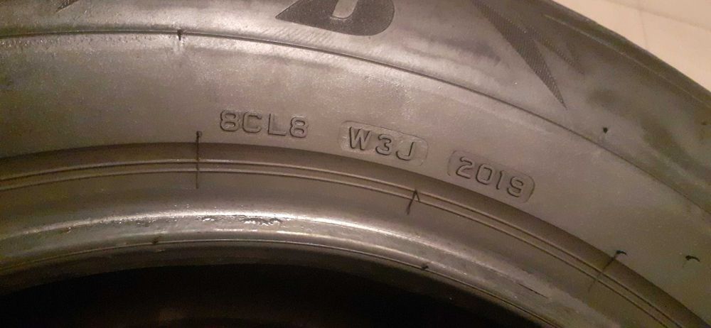 Зимни гуми  Bridgestone - 235/65/17 - 4броя !