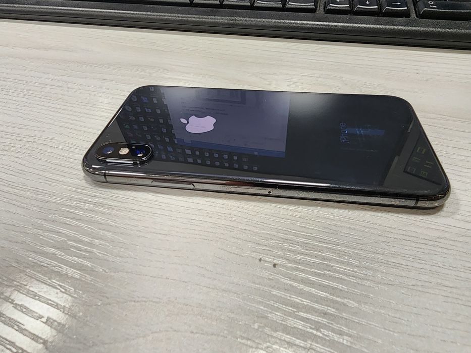 Iphone X  Black Srochna