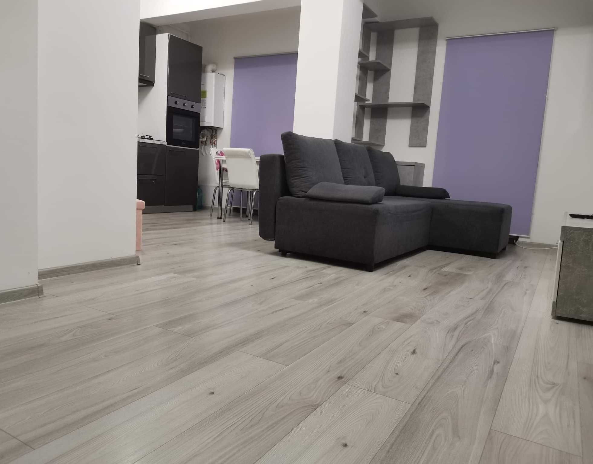 Vand apartament 3 camere complet utilat + parcare strada Balastierei