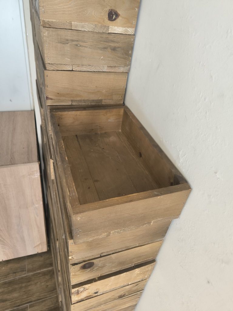 Дървени кутий 60бр