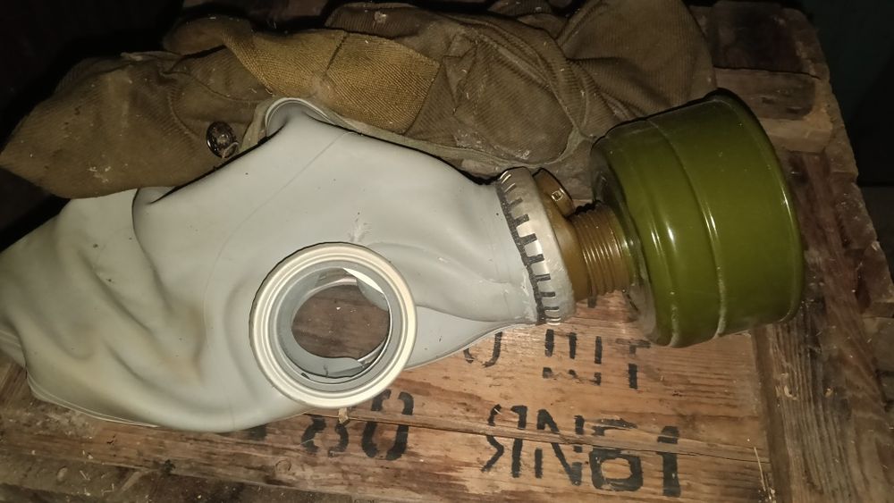 Продам противогазы советские