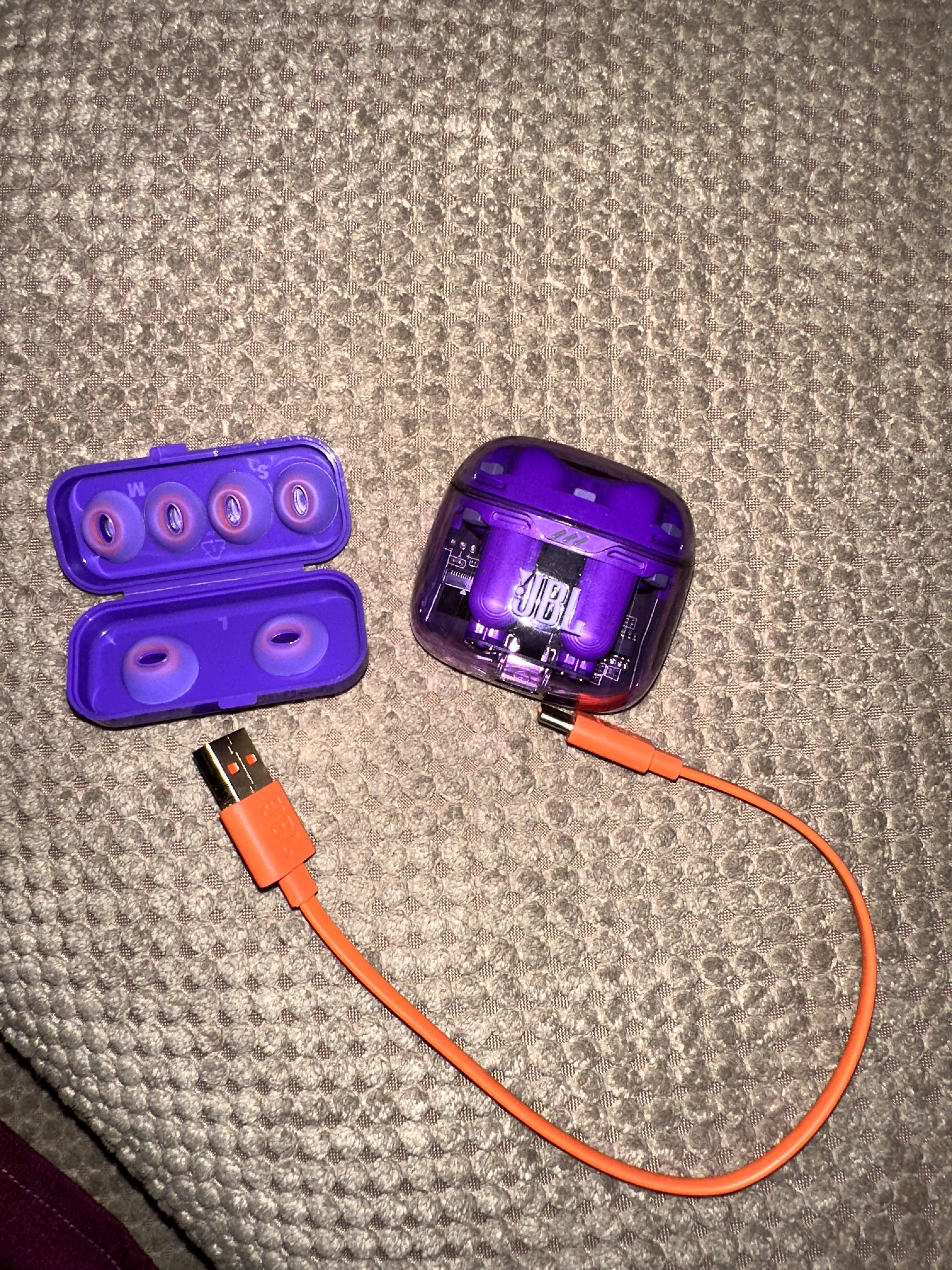 Беспроводные наушники JBL Tune Flex Ghost Edition фиолетовый
