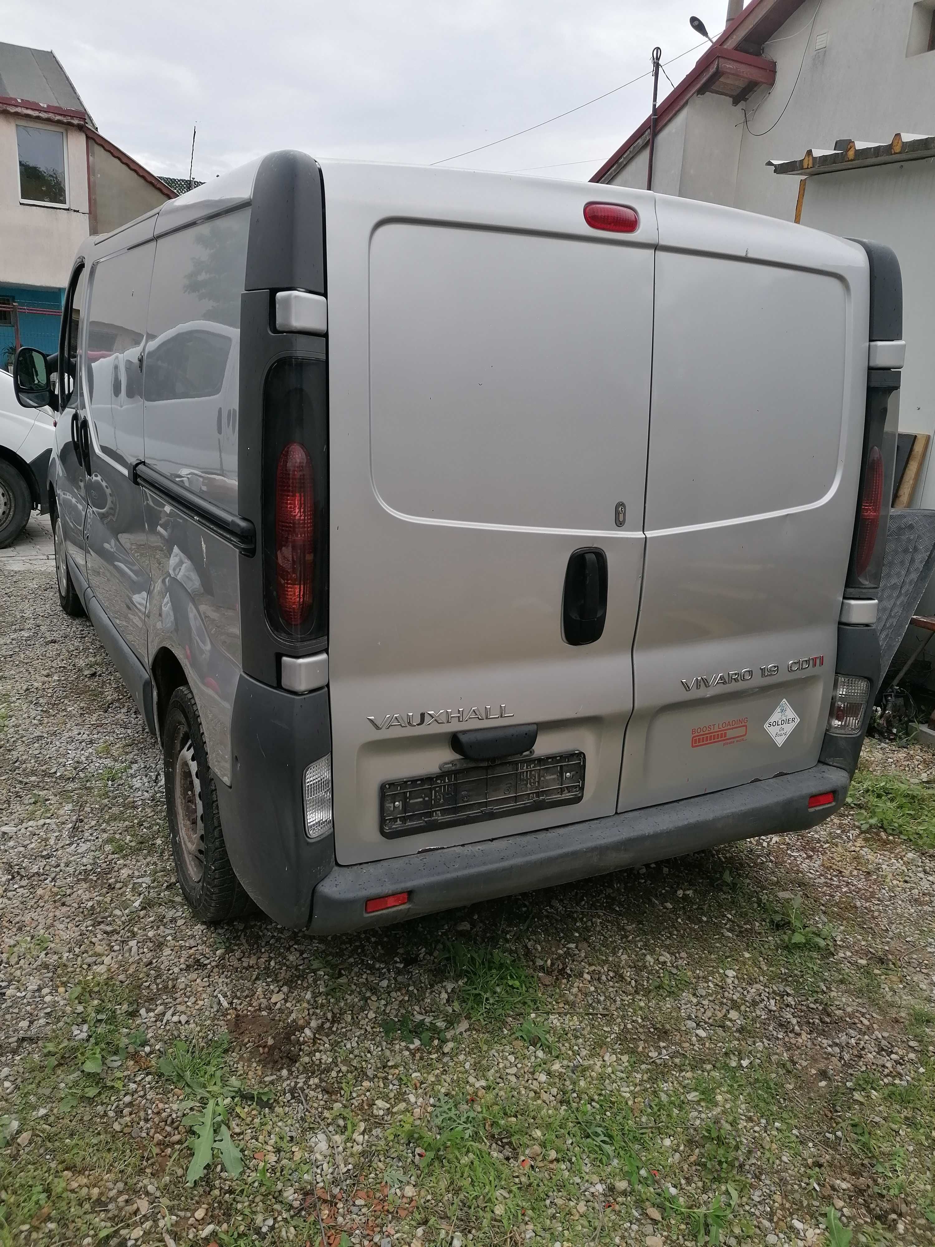 dezmembrez opel vivaro 1.9 dci F9Q renault trafic 2006