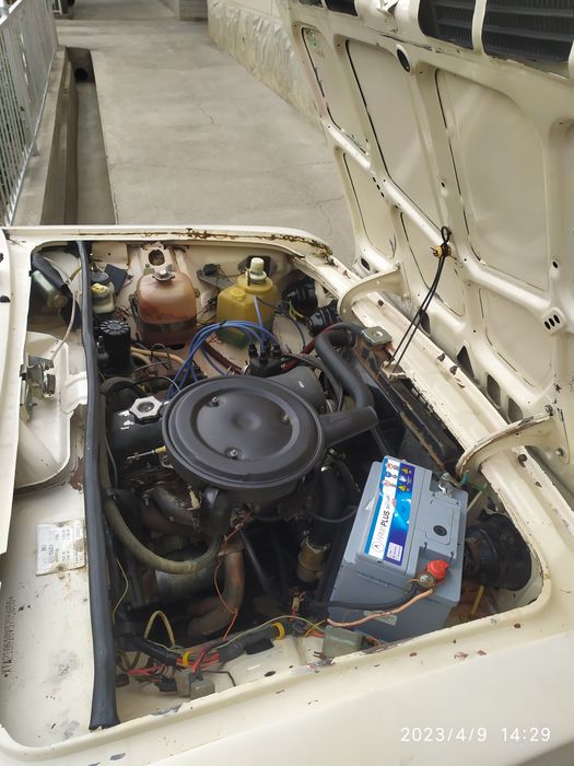 Vaz 2106 sotiladi
