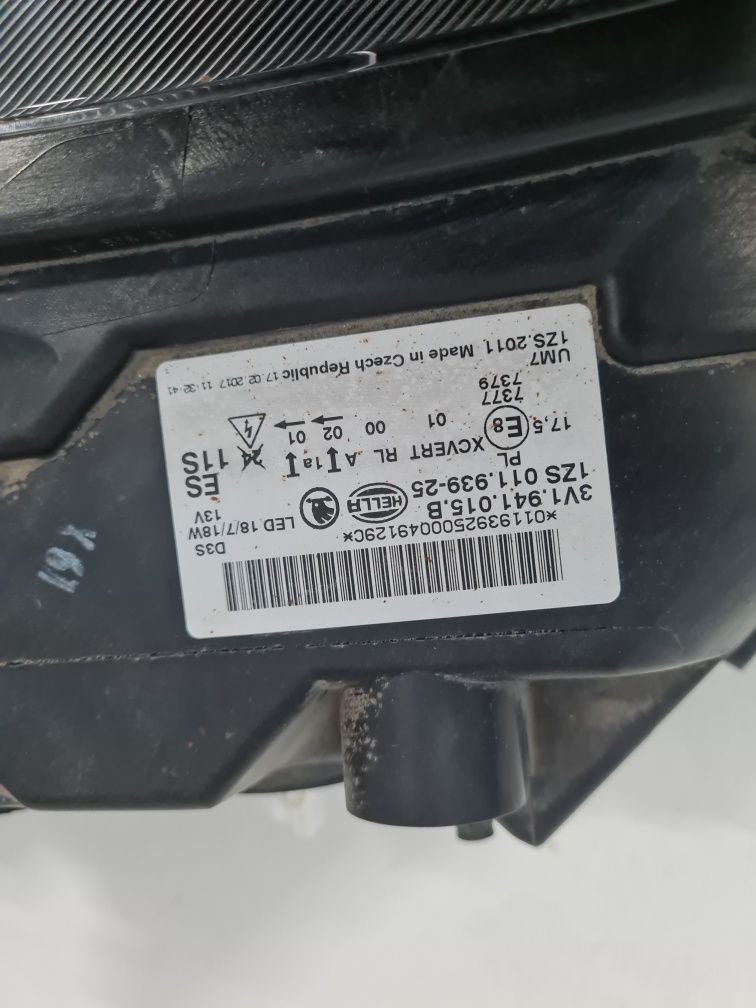 Far stânga bi-xenon adaptiv Europa Skoda superb 3 /cod- 3V1 941 015 B