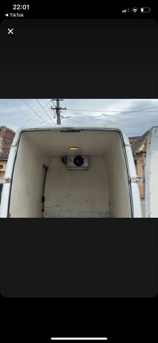 Vând mercedes sprinter