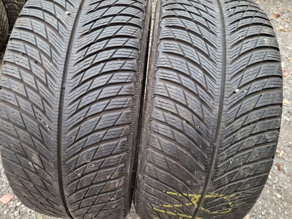Anvelope 225/40R18 marca Michelin, M+S, DOT 2019 ,7 mm