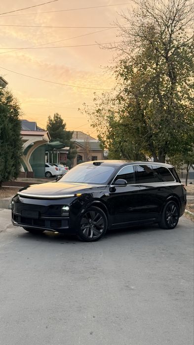 Продается Lixiang L9 Ultra 2024