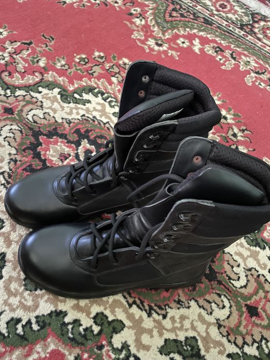 берцы 40 размер!
