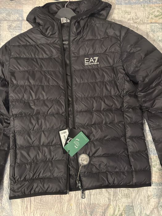 Geaca emporio armani s noua cu eticheta