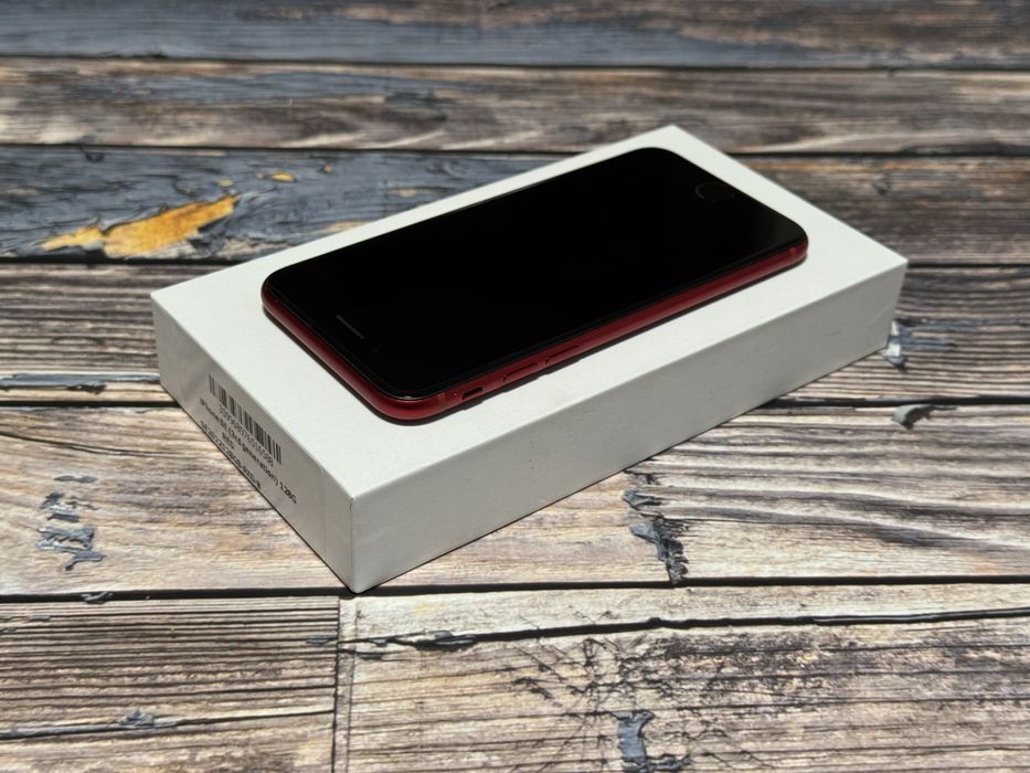 iPhone SE 3rd generation Red - NOU, 128GB, Baterie 100%