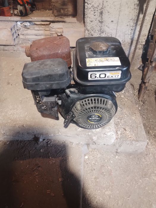 Двигател за фреза субаро subaru