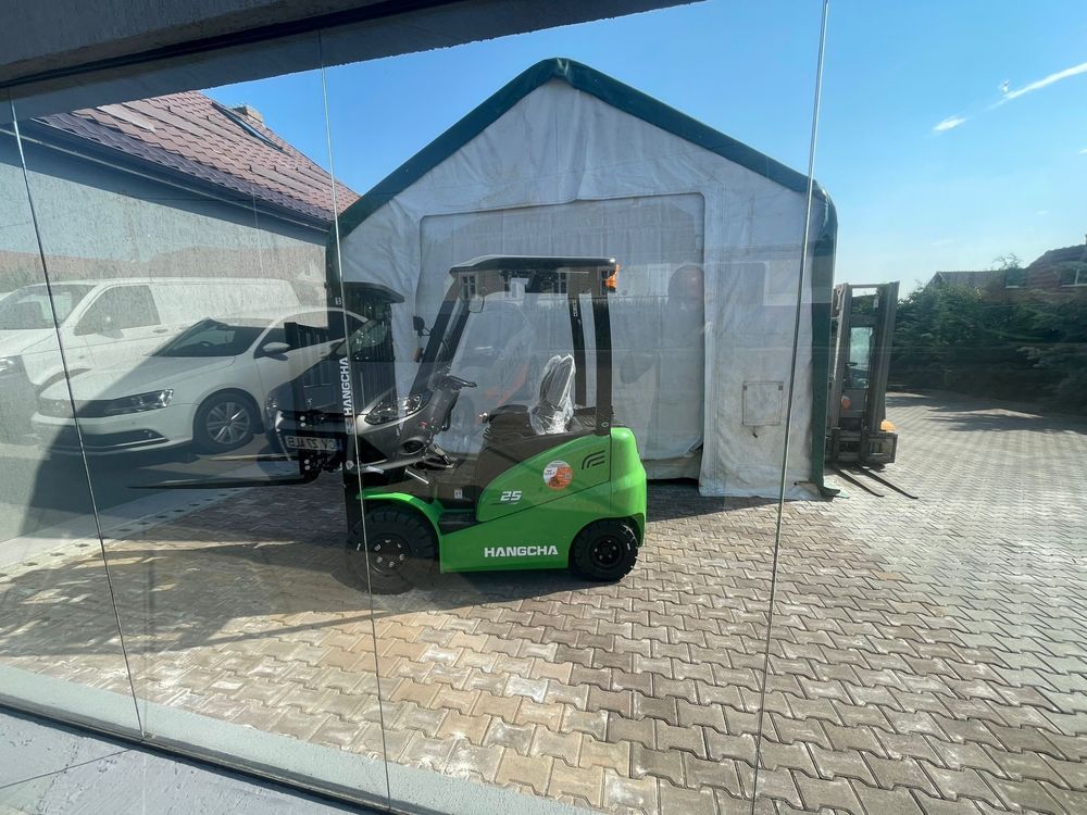 Stivuitor Nou Hangcha CPD25 electric