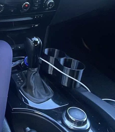 Oferta !! Suport de pahare BMW E60 / E61 ( cup holder )