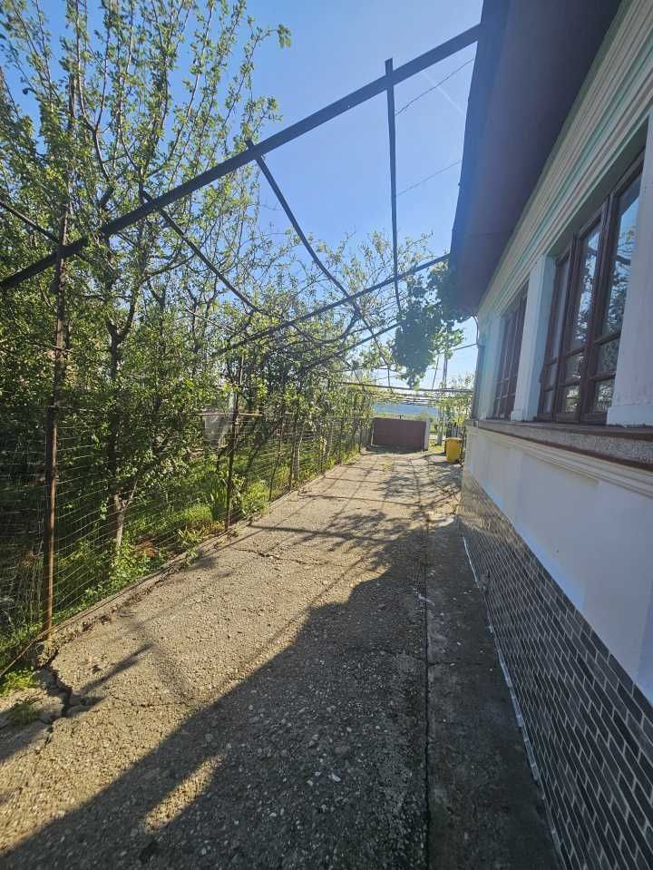 Casa de vanzare in Simnicu de Sus