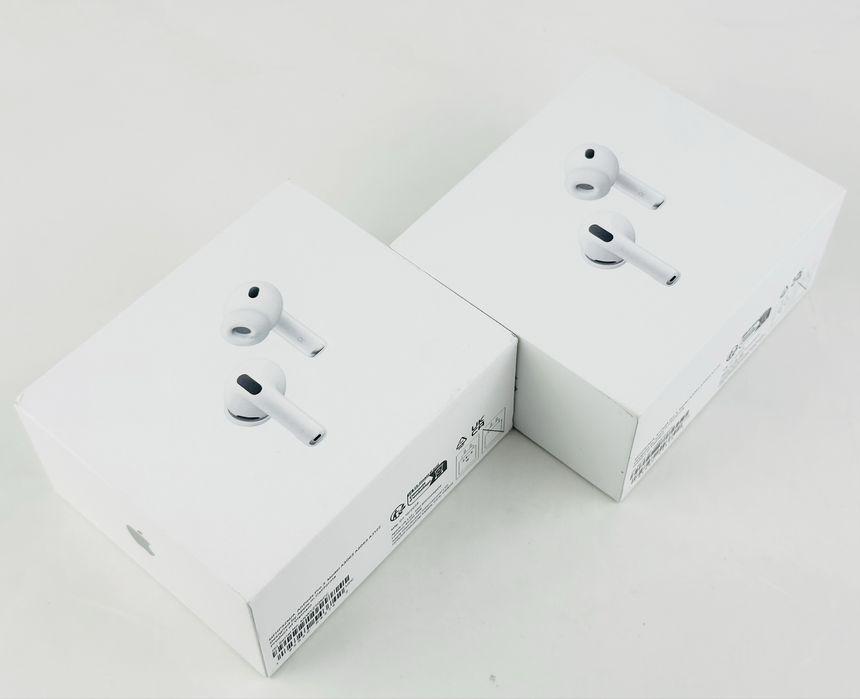 НОВИ! Apple Airpods Pro 3nd Gen 2025 USB-C слушалки Гаранция!