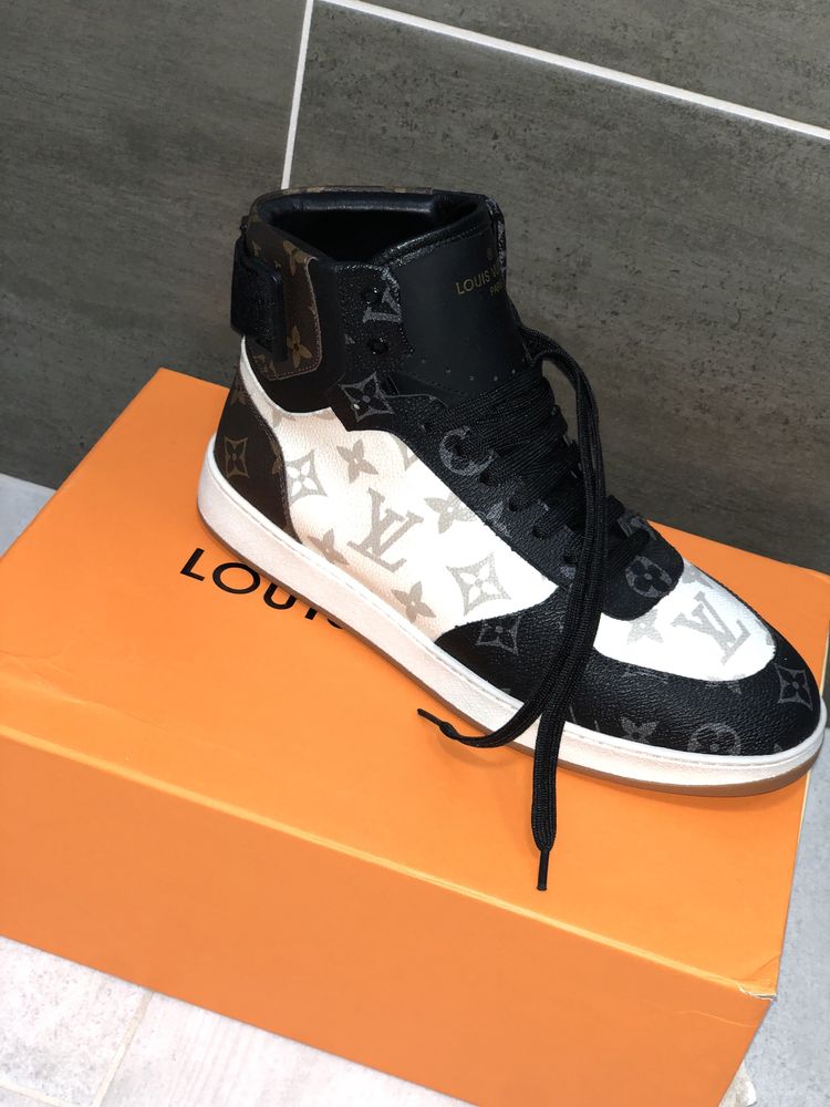 Adidași ghete Louis Vuitton lichidare stoc premium