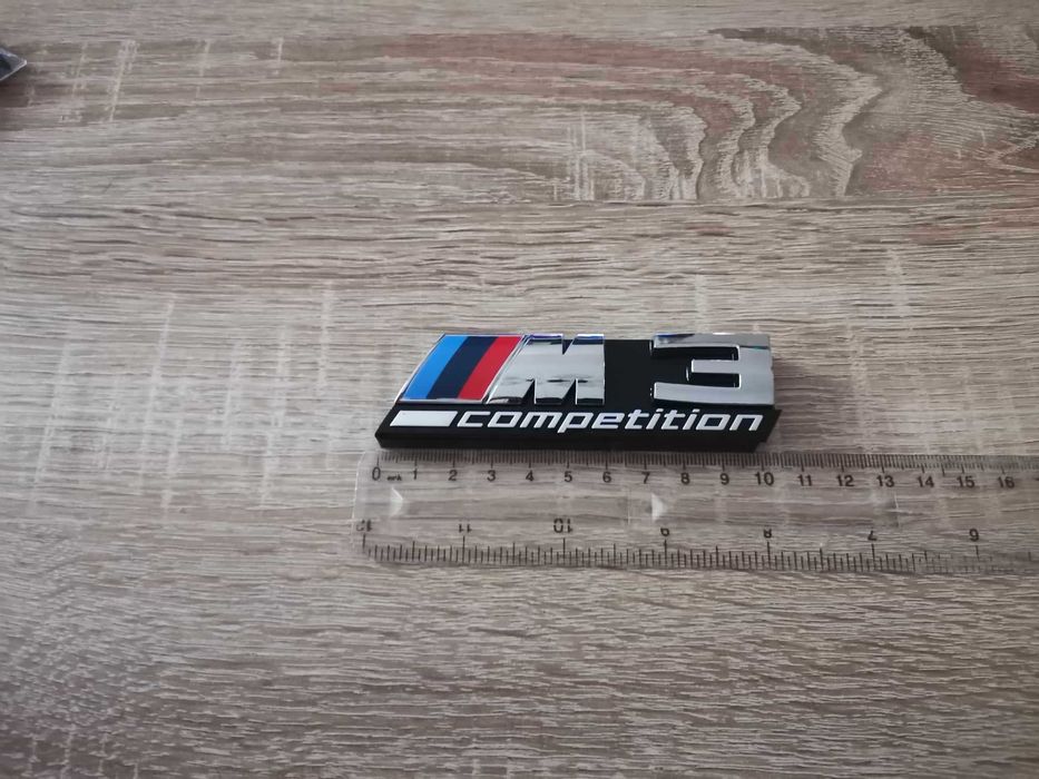 Предна решетка сребриста емблема BMW M3 Competition
