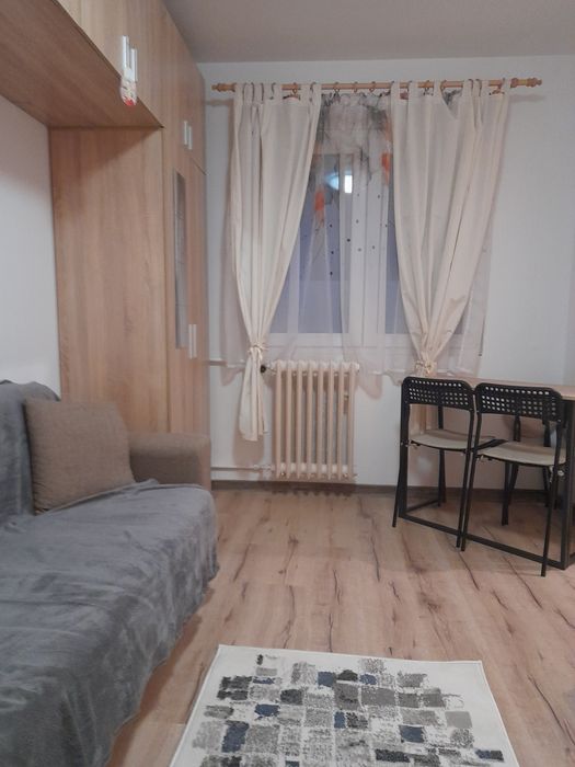 Proprietar închiriez garsoniera REZERVATA