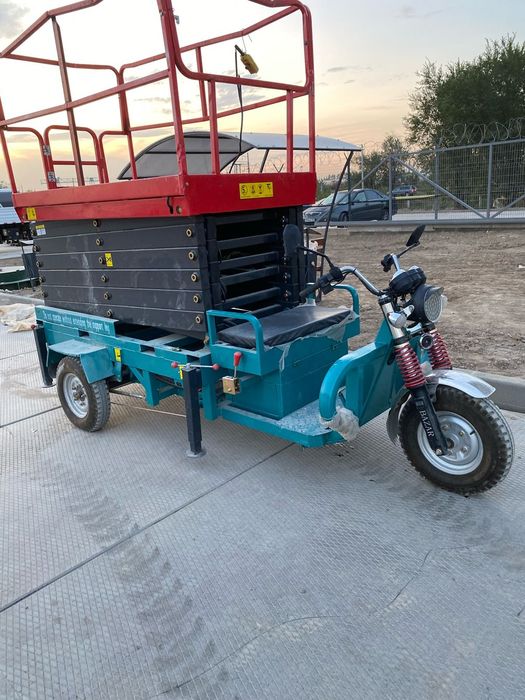 Ножничный подьемник 30000 тг