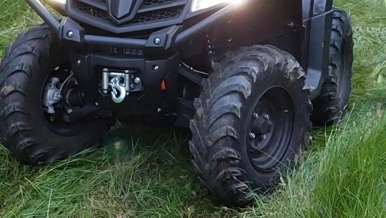 Set 4 jante atv de tablă r12 + cauciucuri cst
