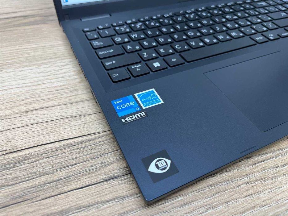 Почти новый ASUS ExpertBook Core i3*ОЗУ 8*SSD 256* Без царапин