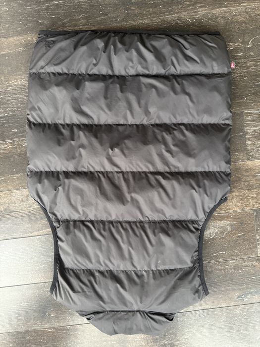 Nike Tech Fleece. S елек/грейка оригинал